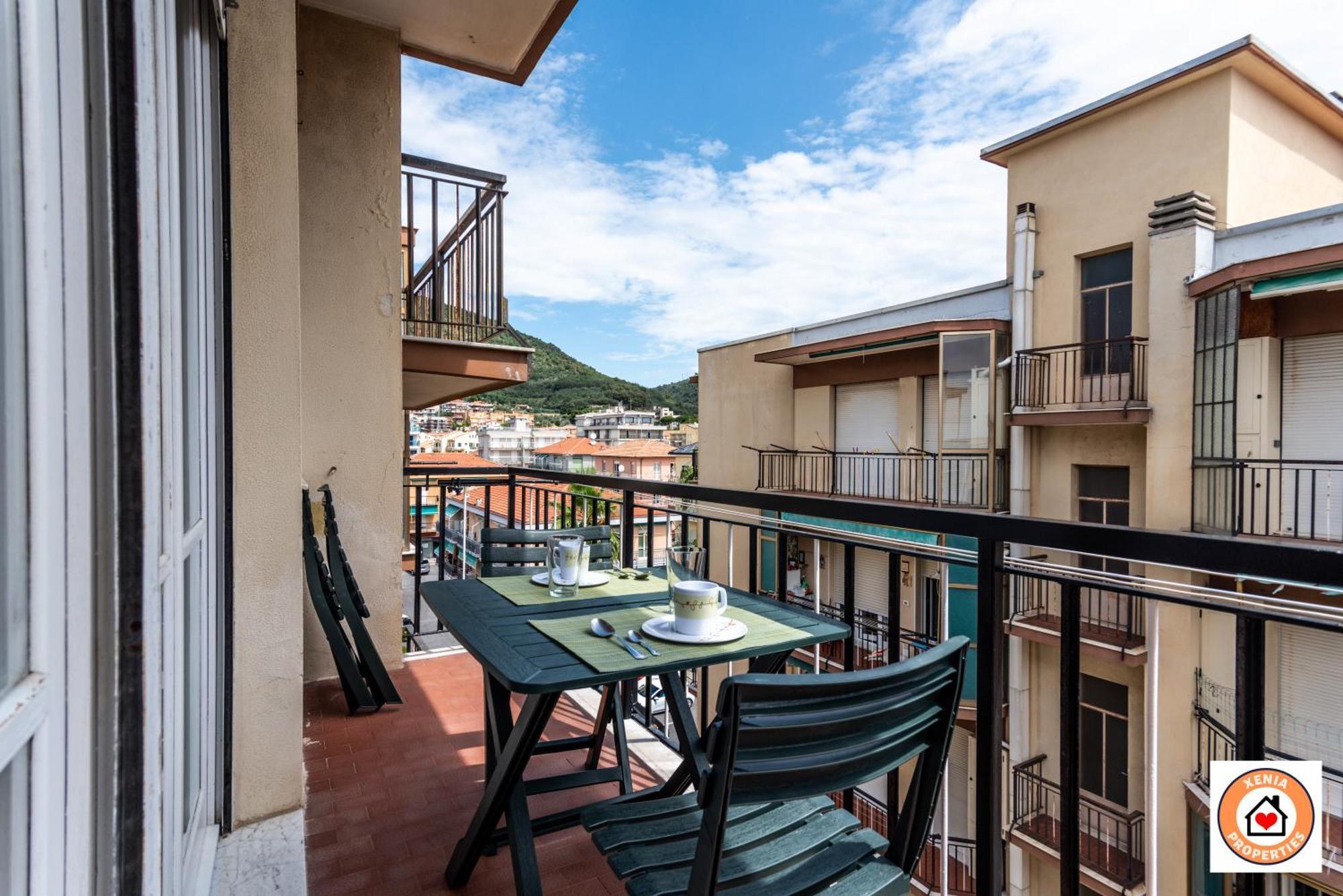 Apartament Gioiello Marino - Mare, 2 Minuti A Piedi Pietra Ligure Zewnętrze zdjęcie