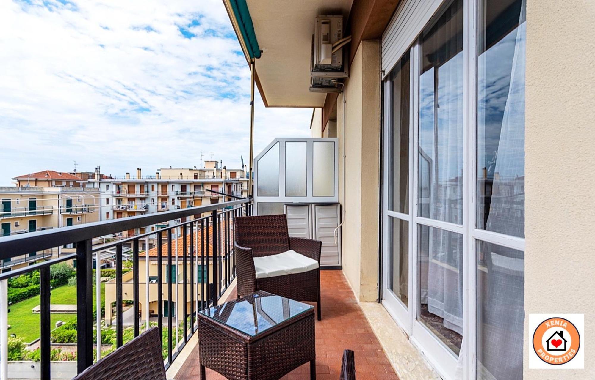 Apartament Gioiello Marino - Mare, 2 Minuti A Piedi Pietra Ligure Zewnętrze zdjęcie